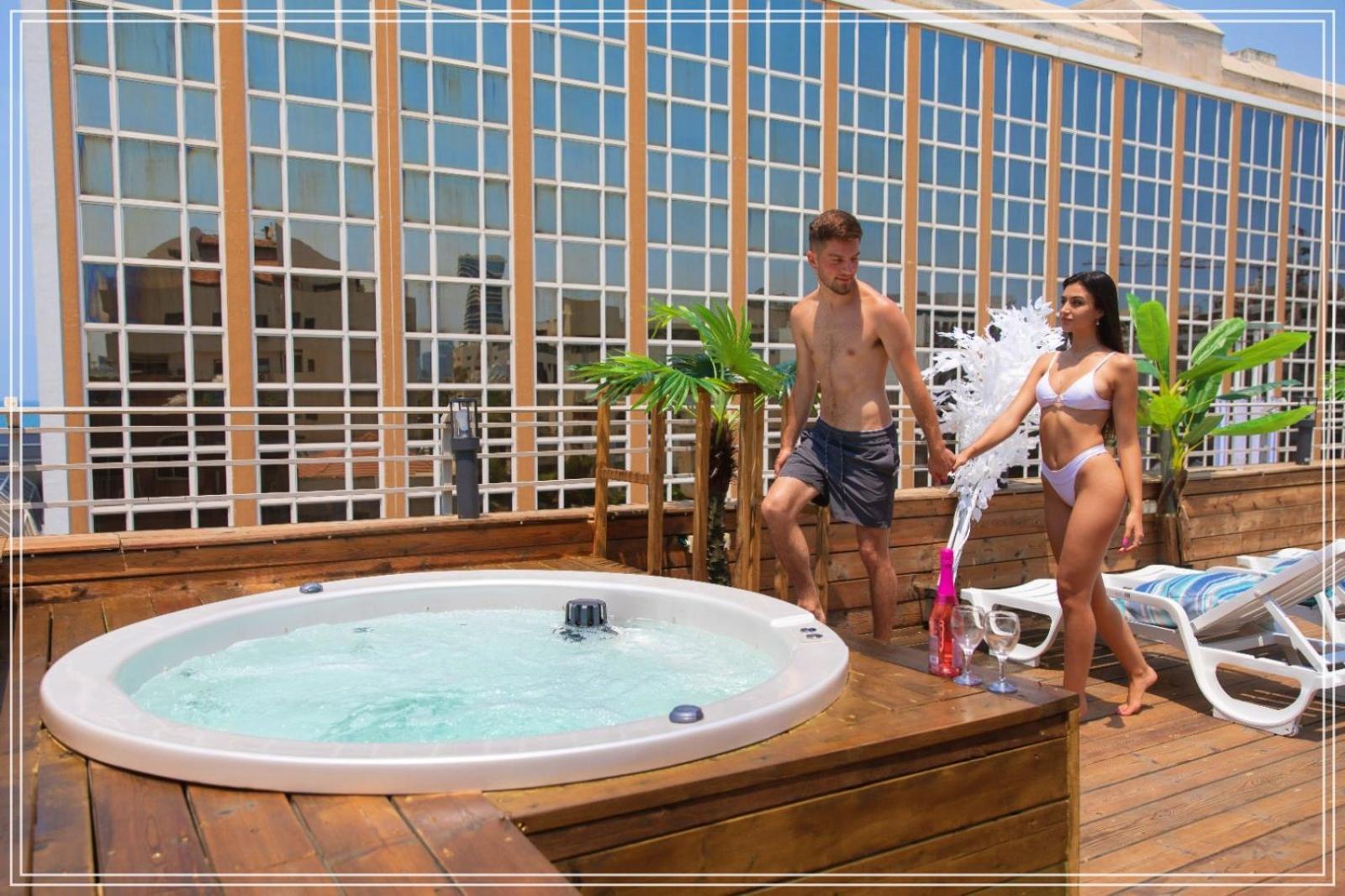 Dream Beach 98 Hotel And Spa Tel Aviv Esterno foto
