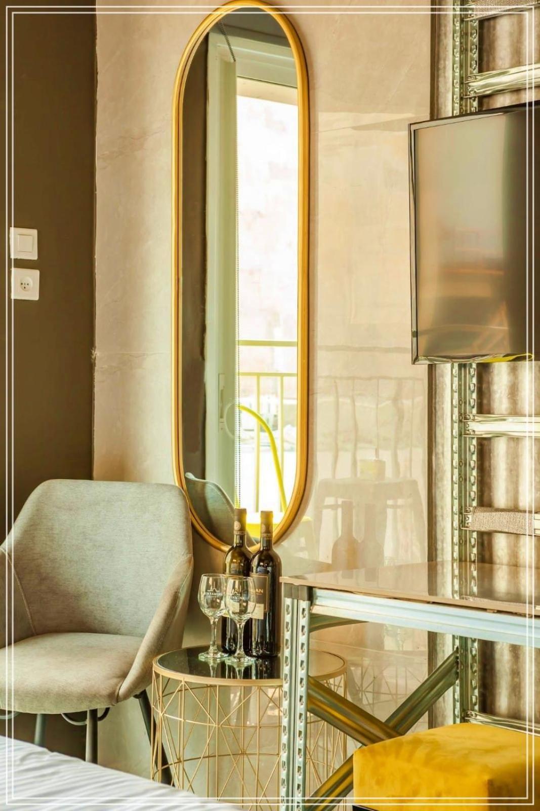 Dream Beach 98 Hotel And Spa Tel Aviv Esterno foto